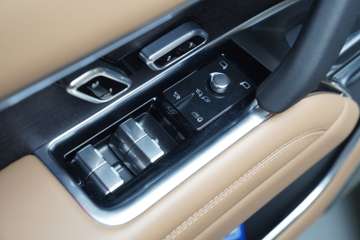 Land Rover RangeRover Autobiography D350 Shadow*Standheizug – Bild 30