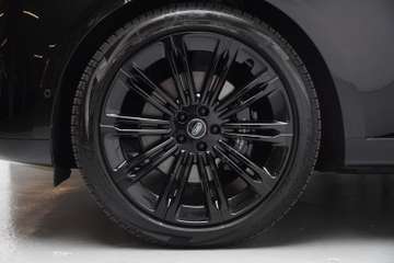 Land Rover RangeRover Autobiography D350 Shadow*Standheizug – Bild 7
