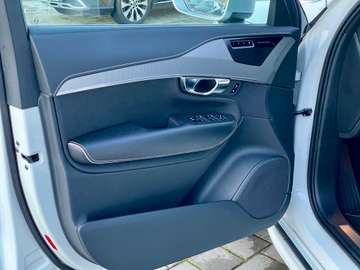 Volvo XC90 AWD T8 TwinE*R-Design* Business AHK 7-Sitze – image 14