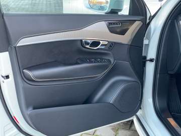 Volvo XC90 AWD T8 TwinE*R-Design* Business AHK 7-Sitze – image 27