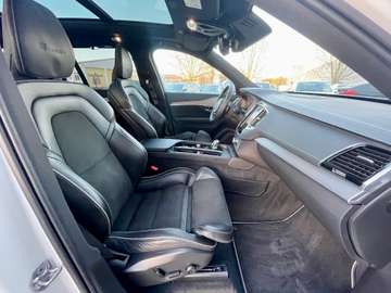 Volvo XC90 AWD T8 TwinE*R-Design* Business AHK 7-Sitze – image 23