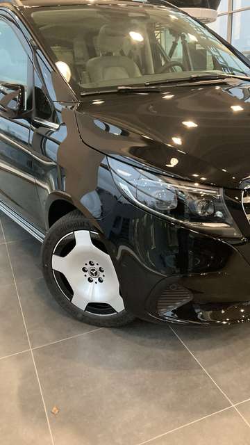 Mercedes-Benz V 300 d EXCLUSIVE EDITION 4MATIC lang – Bild 2