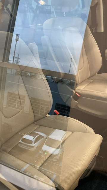 Mercedes-Benz V 300 d EXCLUSIVE EDITION 4MATIC lang – Bild 4
