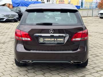 Mercedes-Benz B 180 AMG PDC NAVI KLIMA TOP – Bild 7
