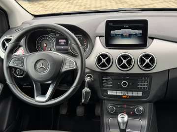 Mercedes-Benz B 180 AMG PDC NAVI KLIMA TOP – Bild 13