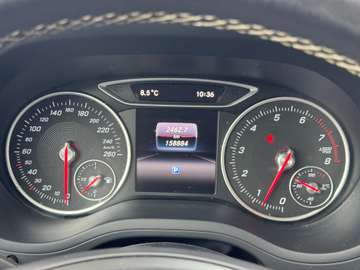 Mercedes-Benz B 180 AMG PDC NAVI KLIMA TOP – Bild 15