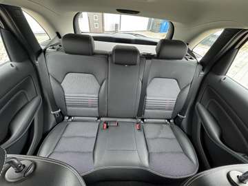 Mercedes-Benz B 180 AMG PDC NAVI KLIMA TOP – Bild 21