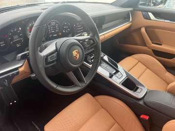 Porsche 911 Turbo S Cabriolet – image 9