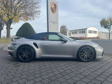 Porsche 911 Turbo S Cabriolet – image 4