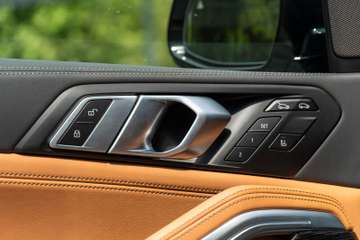 BMW X6 30d M SPORT.SKY.SOFTC.M FAHRWERK.H/K.360°.AHK – Bild 20