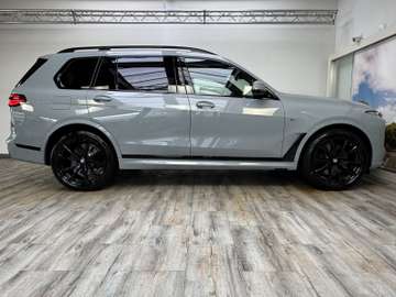 BMW X7 xDrive40i M Sport Pro Sitzlüft. Integral ACC – Bild 4