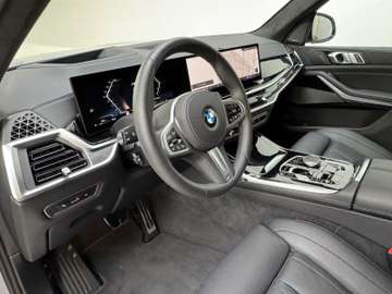 BMW X7 xDrive40i M Sport Pro Sitzlüft. Integral ACC – Bild 8
