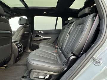 BMW X7 xDrive40i M Sport Pro Sitzlüft. Integral ACC – Bild 19
