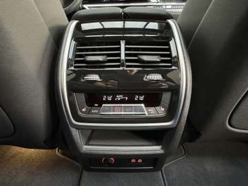 BMW X7 xDrive40i M Sport Pro Sitzlüft. Integral ACC – Bild 29