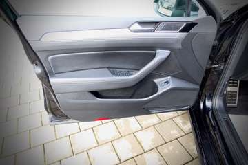 Volkswagen Passat 2.0TSI DSG#R-LINE#ACC#KEY-GO#VIRTUAL#1HD# – Bild 10