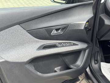 Peugeot 3008 Active Pack Kamera Carplay ZahnR.neu.TOP – image 11
