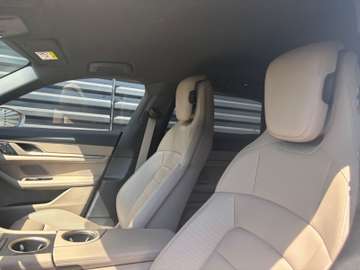 Porsche Taycan Cross Turismo 4 S-BOSE-INNO-HEAD UP – image 19