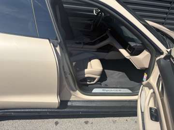 Porsche Taycan Cross Turismo 4 S-BOSE-INNO-HEAD UP – image 22