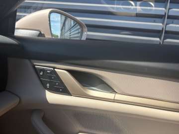 Porsche Taycan Cross Turismo 4 S-BOSE-INNO-HEAD UP – image 24