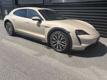Porsche Taycan Cross Turismo 4 S-BOSE-INNO-HEAD UP – image 8