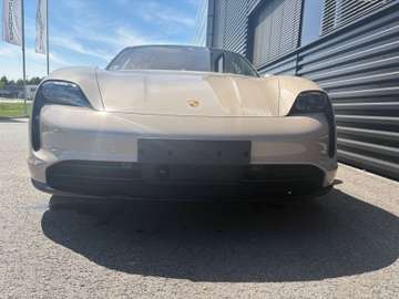 Porsche Taycan Cross Turismo 4 S-BOSE-INNO-HEAD UP – image 9