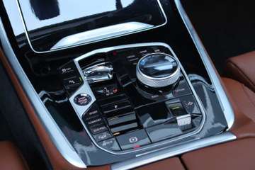 BMW X7 xDrive 40 d M Sport – Bild 9