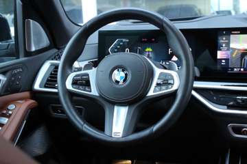 BMW X7 xDrive 40 d M Sport – Bild 10