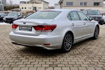 Lexus LS 600h F Sport – Bild 6