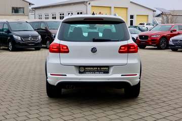 Volkswagen Tiguan 2.0TDI*BMT*4M*R-Line*AHK*PANO*2HD*KEYGO* – Bild 7