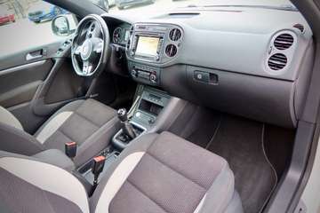 Volkswagen Tiguan 2.0TDI*BMT*4M*R-Line*AHK*PANO*2HD*KEYGO* – Bild 12