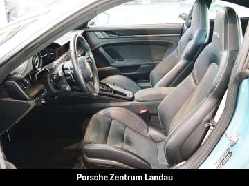 Porsche 992 911 Carrera GTS – image 10