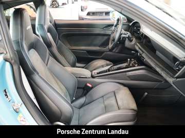 Porsche 992 911 Carrera GTS – image 11