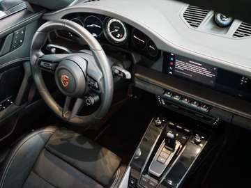 Porsche 992 911 Carrera GTS – image 40