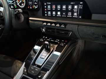 Porsche 992 911 Carrera GTS – image 58