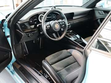 Porsche 992 911 Carrera GTS – image 61