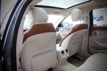 Mercedes-Benz E 200 d#Avantgarde + designo#LUFT#ACC#PANO – Bild 22