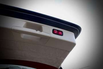 Mercedes-Benz E 200 d#Avantgarde + designo#LUFT#ACC#PANO – Bild 24