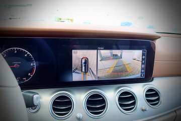 Mercedes-Benz E 200 d#Avantgarde + designo#LUFT#ACC#PANO – Bild 19