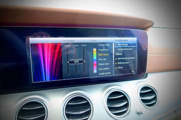 Mercedes-Benz E 200 d#Avantgarde + designo#LUFT#ACC#PANO – Bild 18