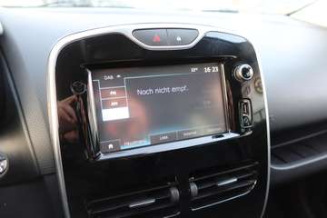 Renault Clio IV 1.6dci#Limited#2HD#TÜV NEU# – image 17