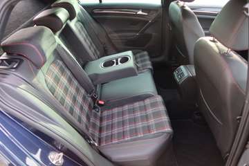 Volkswagen Golf VII 2.0 GTI#ACC#DCC# DiscoverPro#DYNAUDIO#APP – Bild 17