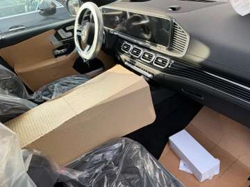 Mercedes-Benz GLS 450 d 4Matic – Bild 8