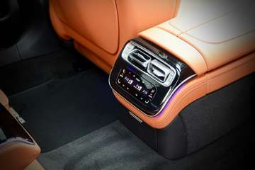 Mercedes-Benz S 500 4Matic LONG#Chauffeur+Exklusiv#FOND-ENT#NIGHT#3D# – Bild 23