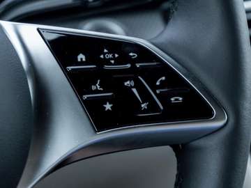 Mercedes-Benz V 300 d 4M AVANTGARDE Lang AMG Night Distronic – Bild 10