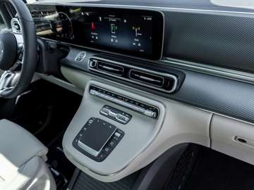 Mercedes-Benz V 300 d 4M AVANTGARDE Lang AMG Night Distronic – Bild 20