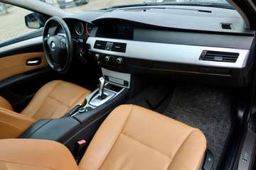 BMW 520d#EUR5#LEDER#XENON#PANO# – image 12