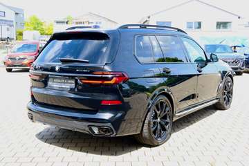 BMW X7 xDrive 40 d M Sport VOLL//FULL-STOCK – Bild 7