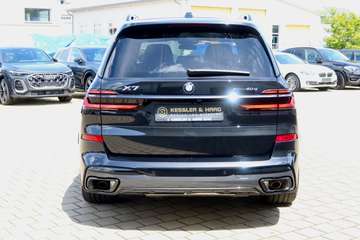BMW X7 xDrive 40 d M Sport VOLL//FULL-STOCK – Bild 8