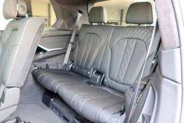 BMW X7 xDrive 40 d M Sport VOLL//FULL-STOCK – Bild 20