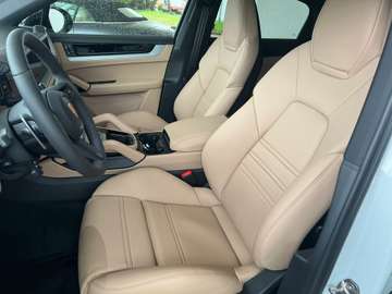Porsche Cayenne Coupe Basis – image 11